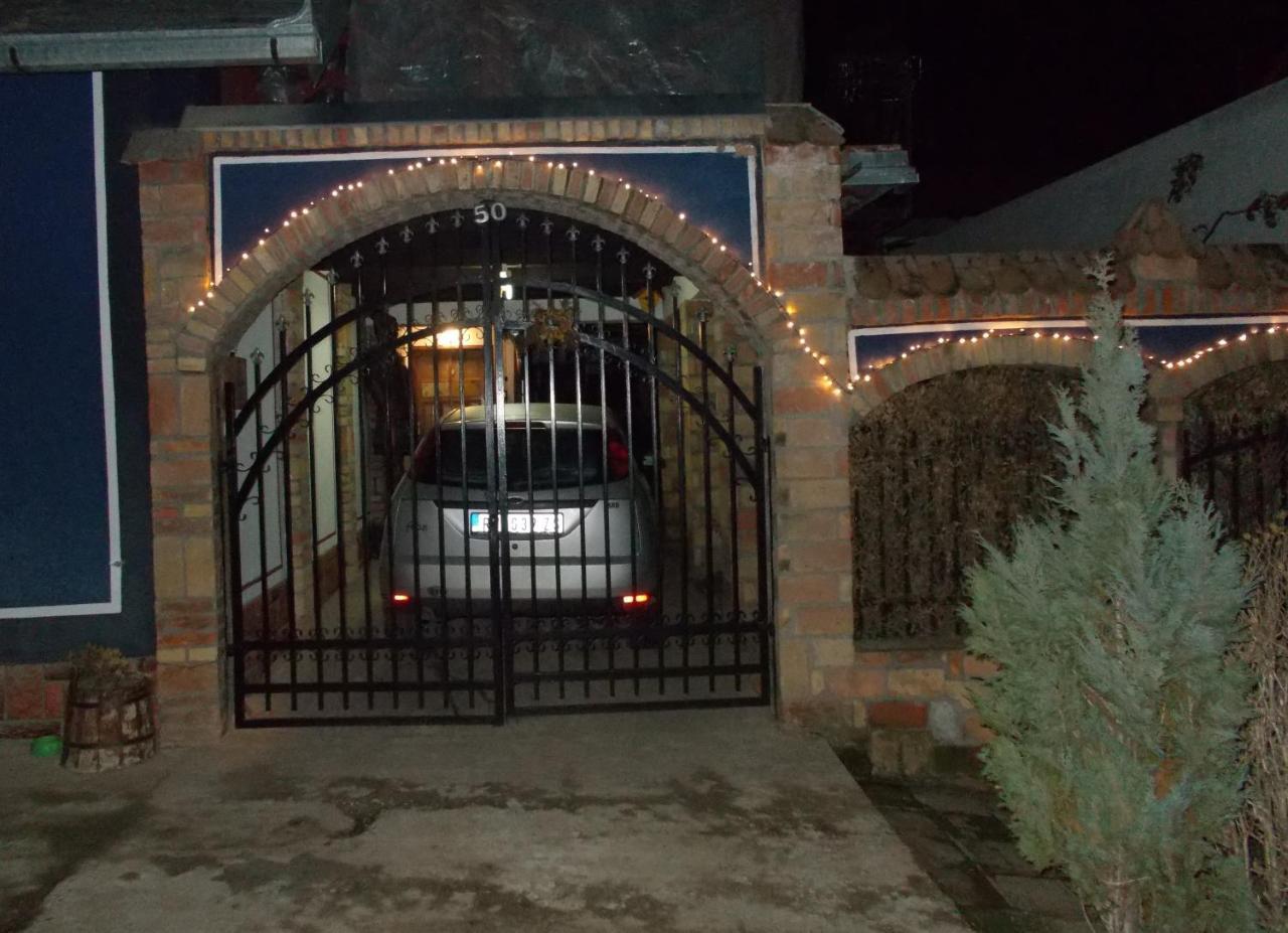 Apartman Vrdnicak Vrdnik Esterno foto