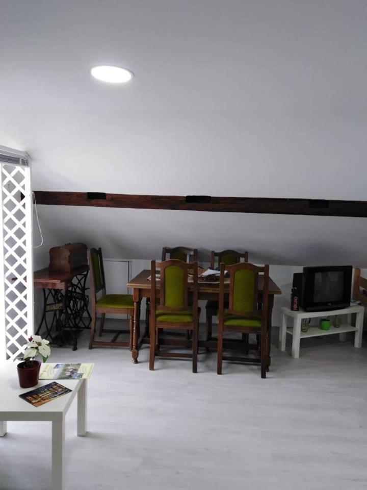 Apartman Vrdnicak Vrdnik Esterno foto