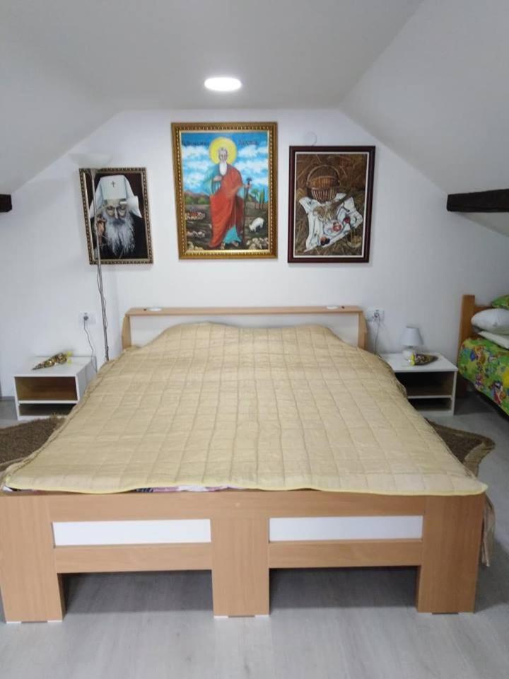 Apartman Vrdnicak Vrdnik Esterno foto
